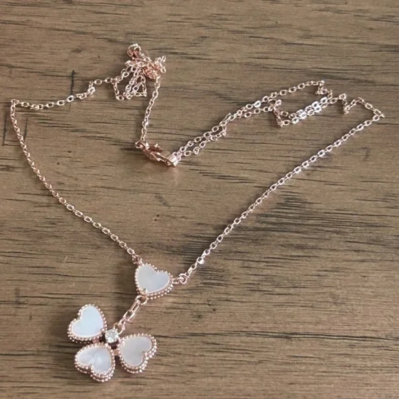 Clover Heart Rose Gold Plated Silver Necklace - Picture 4 of 7